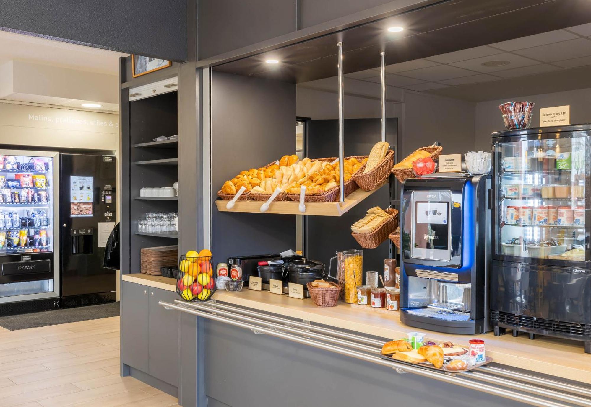B&B Hotel Auxerre Монето Экстерьер фото