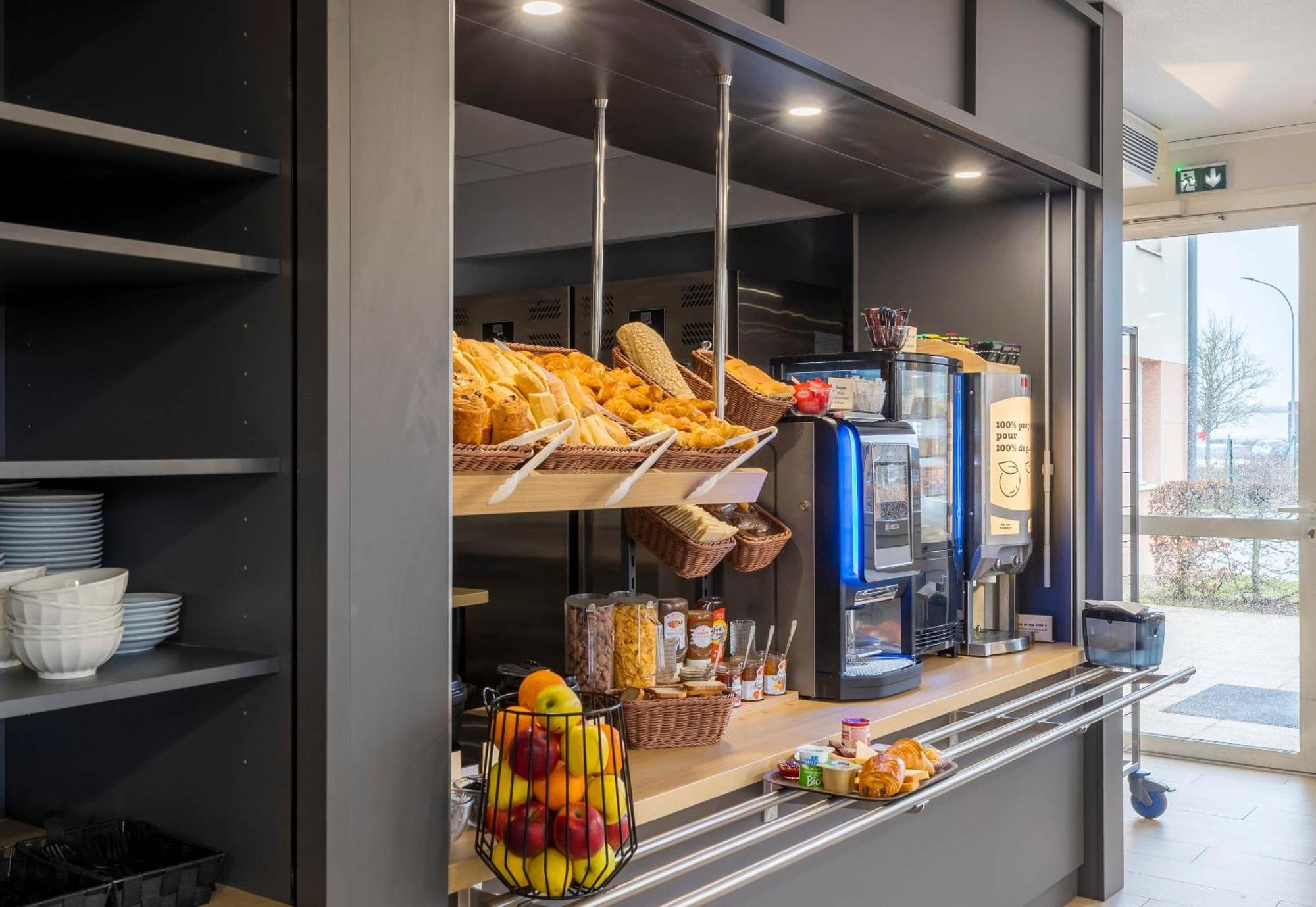 B&B Hotel Auxerre Монето Экстерьер фото